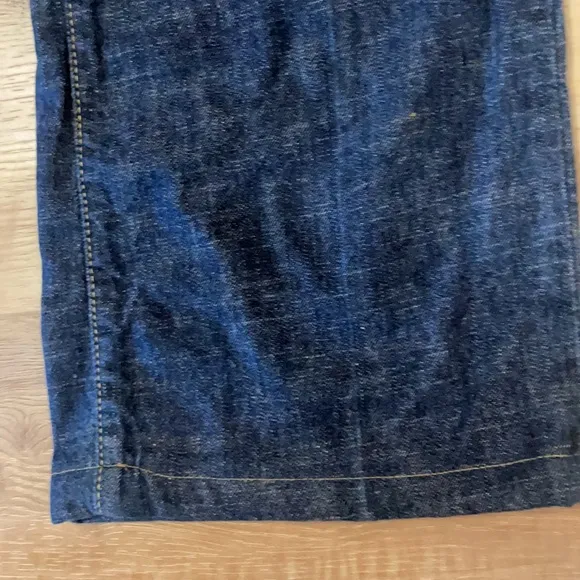 Tommy Hilfiger jeans size 10P dark wash flare wide legs vintage