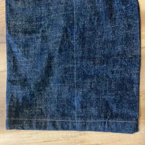 Tommy Hilfiger jeans size 10P dark wash flare wide legs vintage