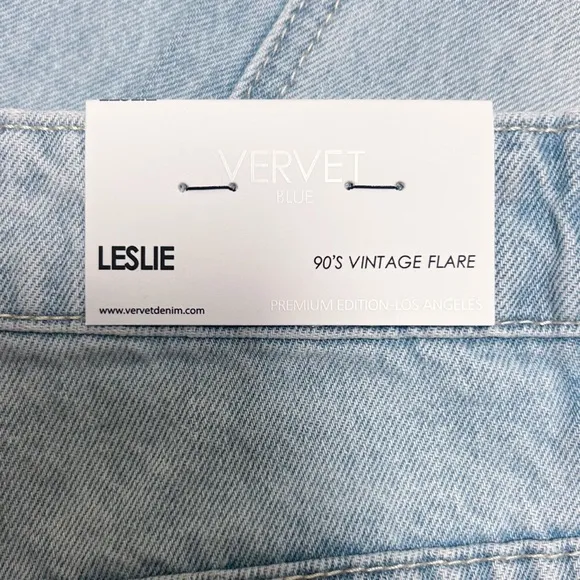 Vervet Impulsive Light Wash Distressed Leslie 90s Vintage Flare Jeans 28 New