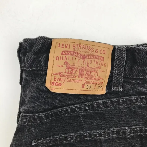 Vintage Levi’s 560 High Waist wedgie fit Jeans
