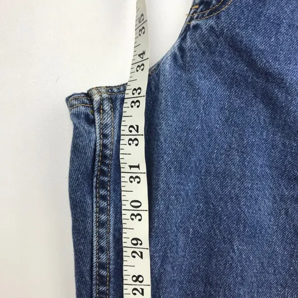Vintage Levi’s 560 High Waist wedgie fit Jeans