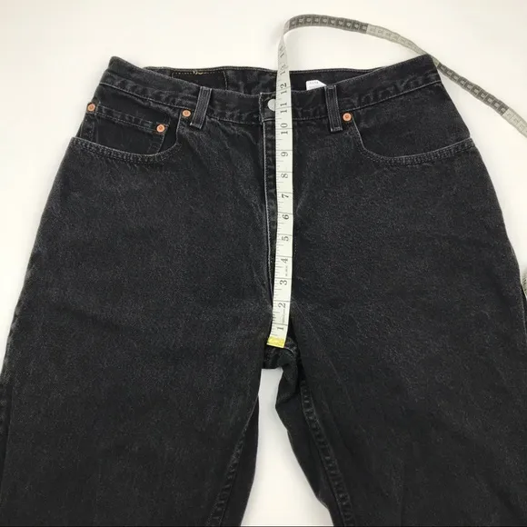 Vintage Levi’s 560 High Waist wedgie fit Jeans