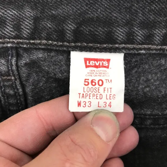 Vintage Levi’s 560 High Waist wedgie fit Jeans