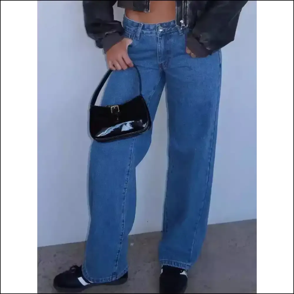 Wide Leg Jeans: Embrace your Inner Fashionista with Pockets of Perfection