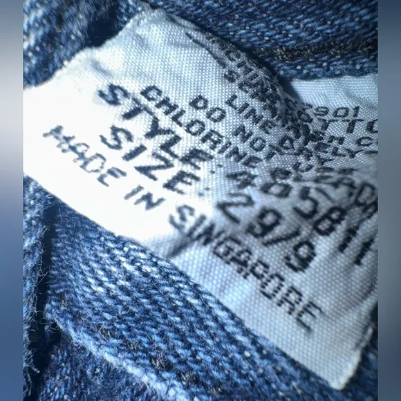Women’s Vintage Rocky Mountain Jeans