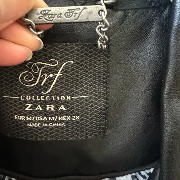 Zara Trafaluc Women's Jacket Black Asymmetric Zip Up Pockets Faux Leather Med